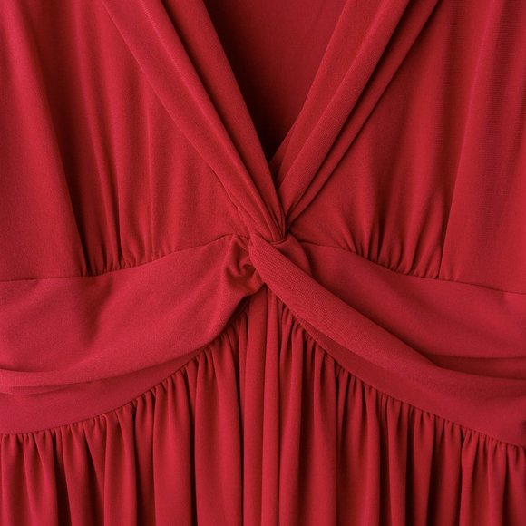 Lizzatti | Red Dress | 12P - Picture 4 of 6